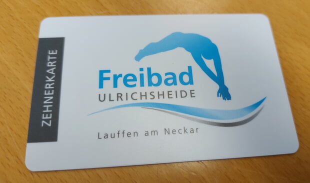 Foto: Ingrid Kast - Abbildung: 10er Karte im Scheckformat Freibad Ulrichsheide