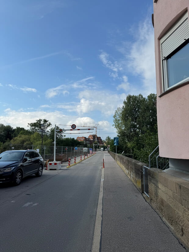 Alte Neckarbrücke vorübergehend wieder in beide Richtungen befahrbar