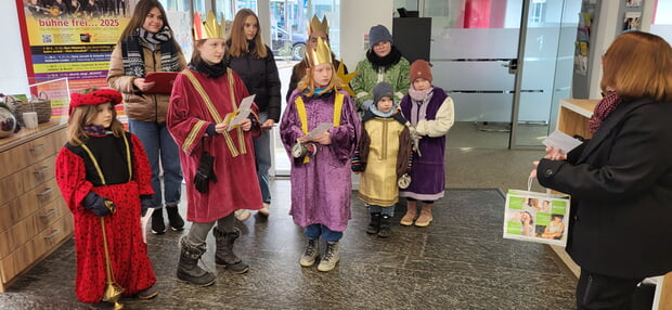 Die Sternsinger im Bürgerbüro