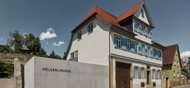 Das Lauffener Hölderlinhaus (Ansicht von der Nordheimer Straße, Foto: Zooey Braun)
