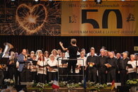 Festkonzert im Rahmen des Festwochenendes 50 Jahre Städtepartnerschaft Lauffen a.N. - La Ferté-Bernard : Finale mit allen Mitwirkenden und der "Ode an die Freude" auf Deutsch und Französisch