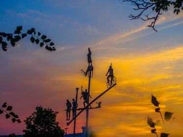 31.08.2024 - Hansjörg Sept - Hölderlinkreisel im Abendrot